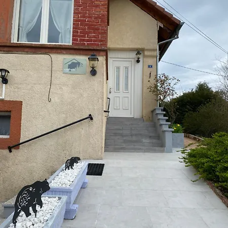 Le Refuge De L'ours Сasa de vacaciones *