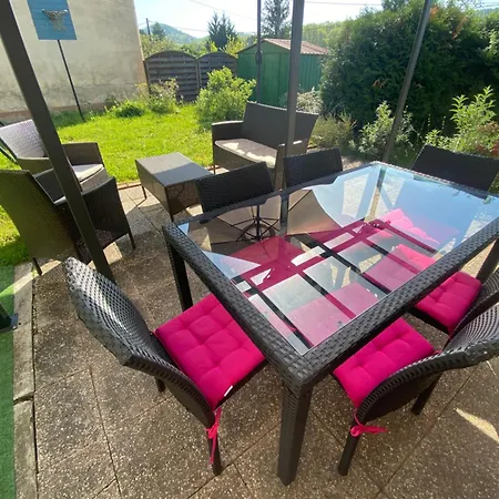 Сasa de vacaciones Le Refuge De L'ours