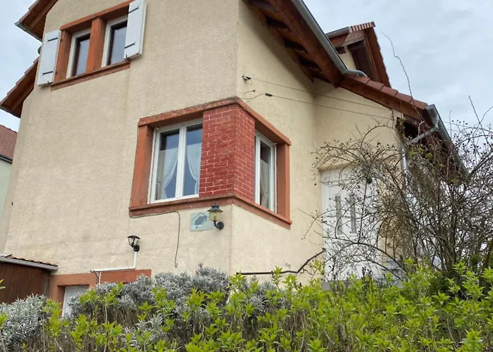 Dom wakacyjny Le Refuge De L'ours *